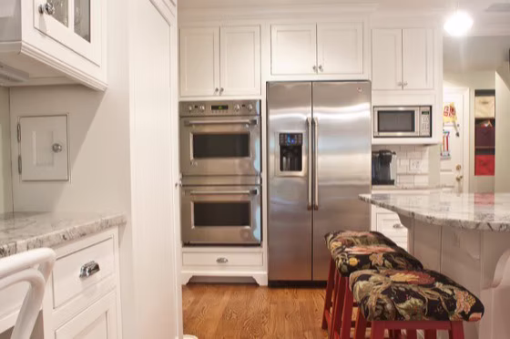 More Kitchens photo 11